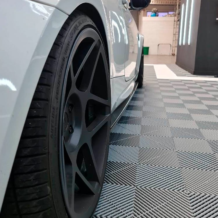 Gleaming alloy wheels after expert refurbishment by Car-Reset, your premier destination in Edmonton, London